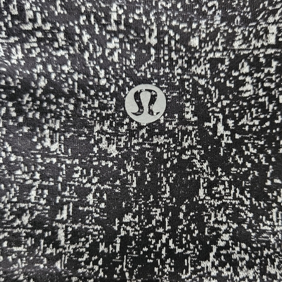 Lululemon Extra Mile Long Sleeve Top Size 12 - Picture 8 of 9